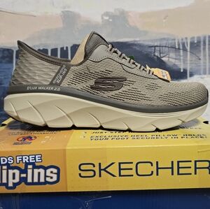 Skechers Men's Slip-ins RF D'Lux Walker 2.0 Rezinate Shoes Gray Size 8.5 Mens